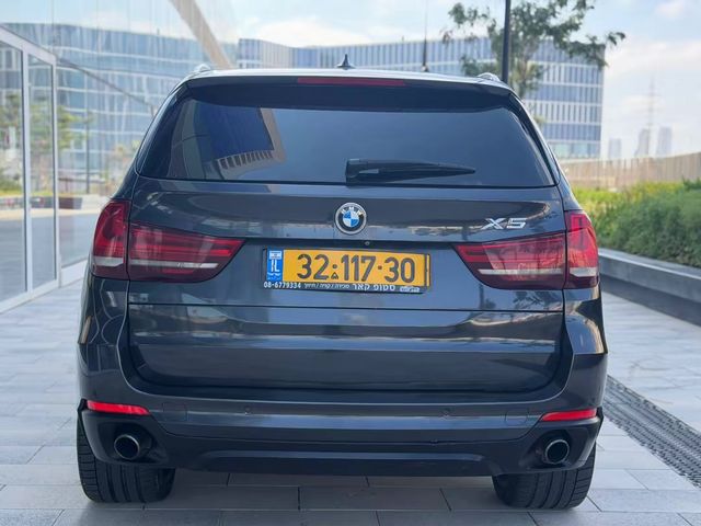 ב מ וו X5