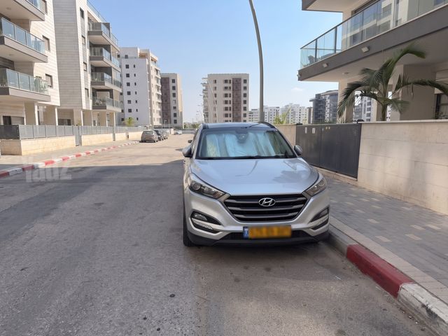 מודעת רכב יונדאי טוסון