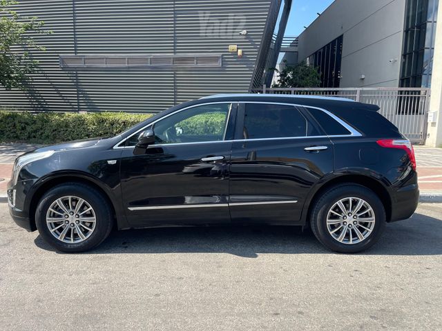 קאדילק XT5