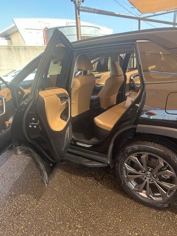 טויוטה RAV4