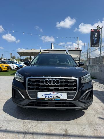 אאודי Q2