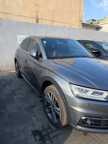 אאודי Q5