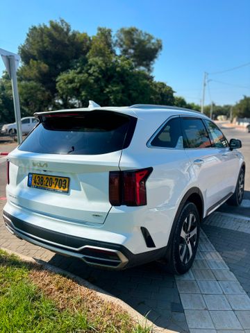 קיה סורנטו