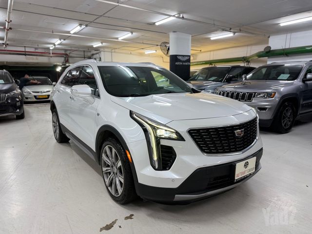 קאדילק XT4