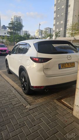 מודעת רכב מאזדה CX-5