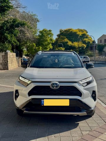 טויוטה RAV4