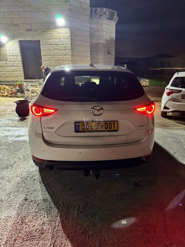 מודעת רכב מאזדה CX-5