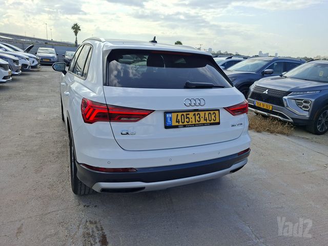 אאודי Q3