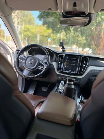 וולוו XC60