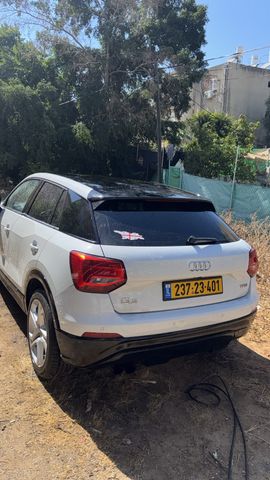 מודעת רכב אאודי Q2