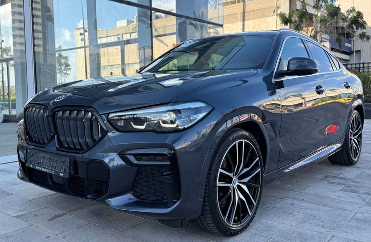 ב מ וו X6