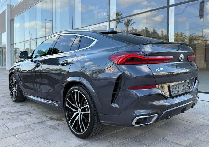 ב מ וו X6