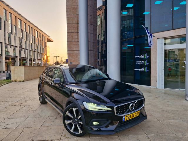 וולוו V60