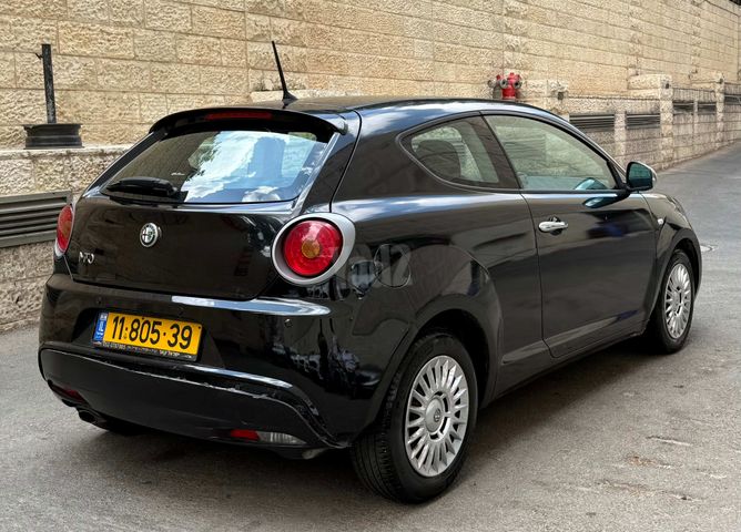 אלפא רומיאו מיטו