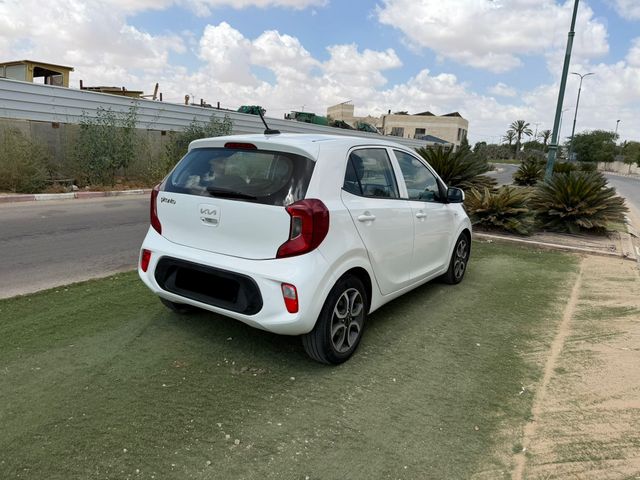 קיה פיקנטו