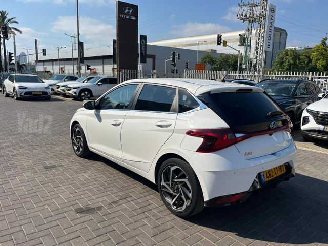 יונדאי i20