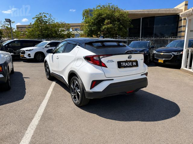 טויוטה C-HR