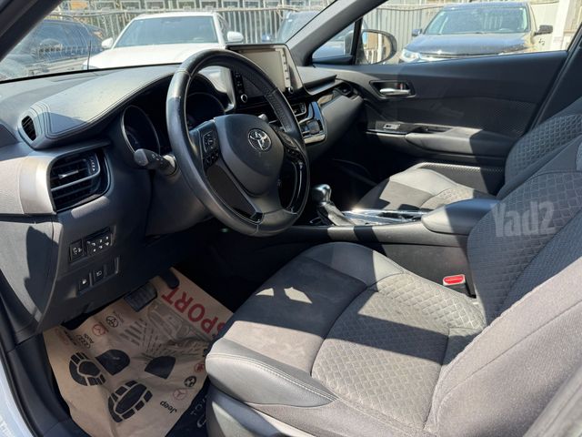 טויוטה C-HR