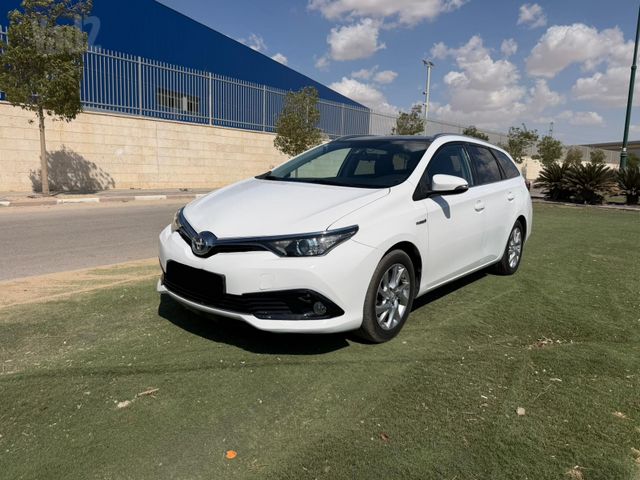 מודעת רכב טויוטה אוריס