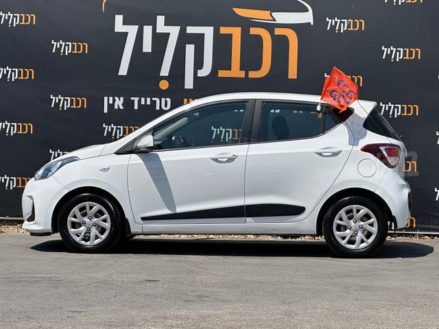 יונדאי i10