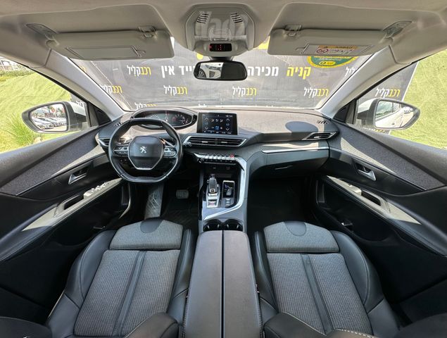 פיג'ו 3008