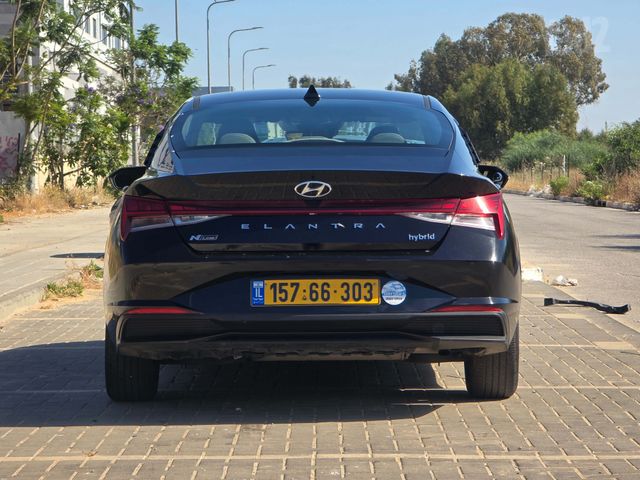 יונדאי אלנטרה