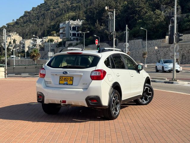 סובארו XV