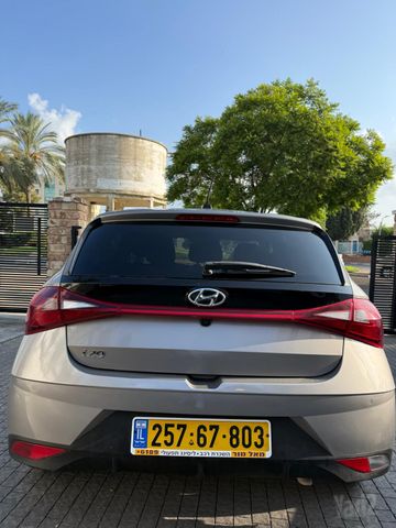 יונדאי i20