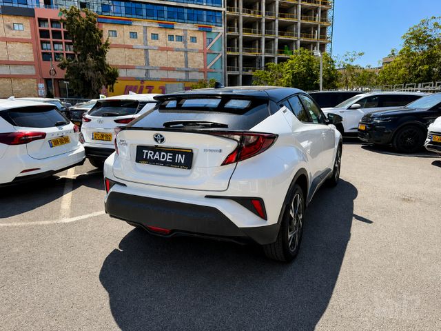 טויוטה C-HR