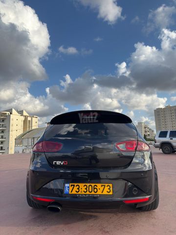 סיאט לאון