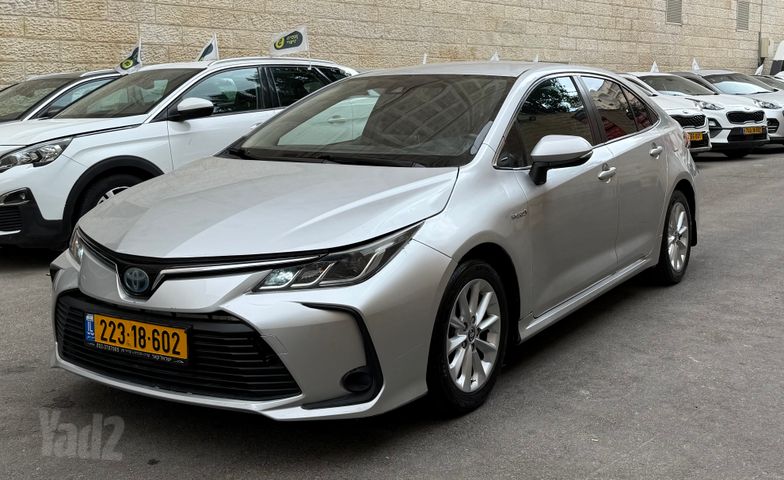 מודעת רכב טויוטה קורולה