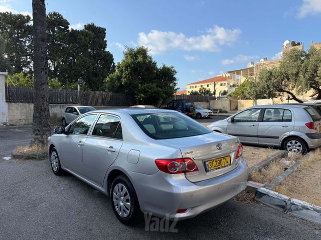 טויוטה קורולה