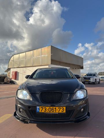 סיאט לאון