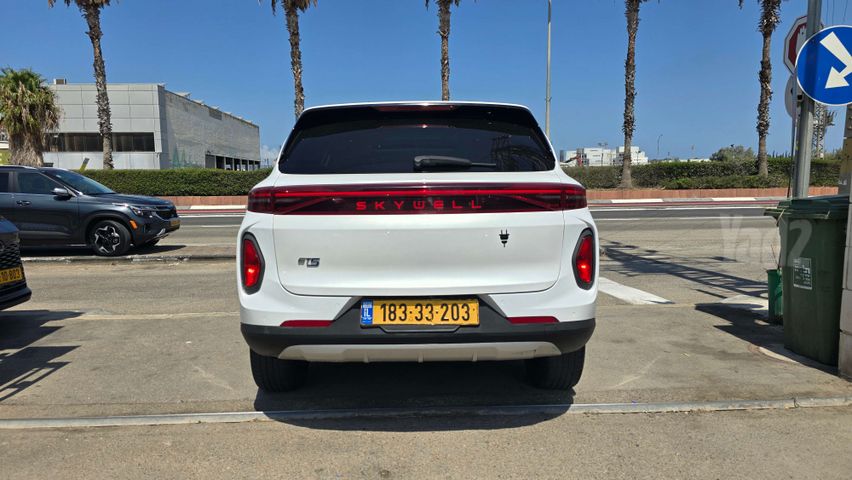 סקייוול ET5