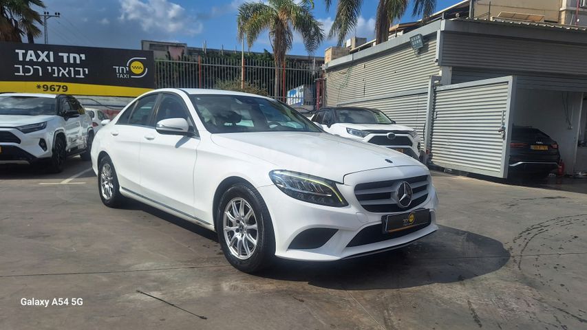 מרצדס-בנץ C-class