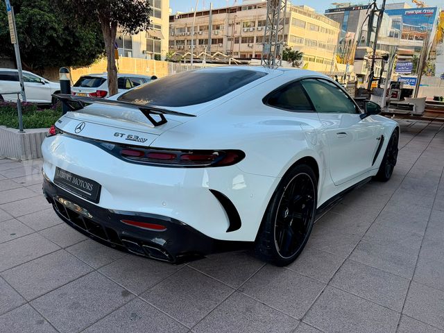 מרצדס-בנץ AMG GT