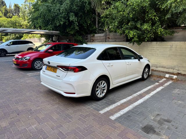 טויוטה קורולה