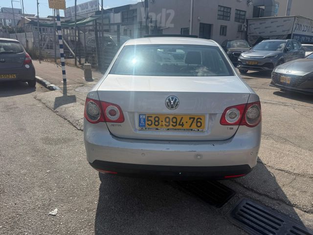 פולקסווגן ג'טה
