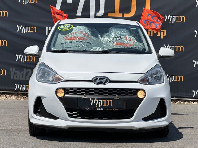 יונדאי i10