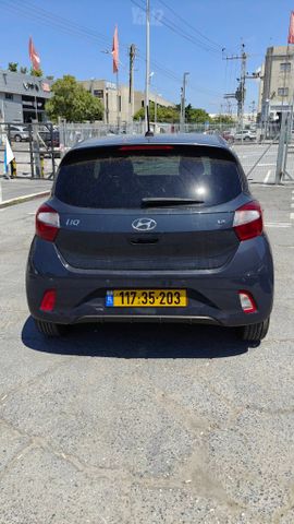 יונדאי i10