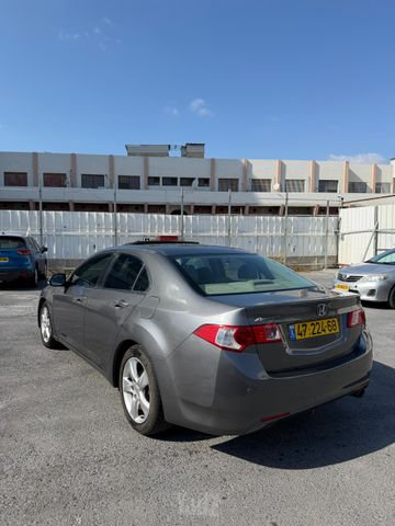 הונדה אקורד