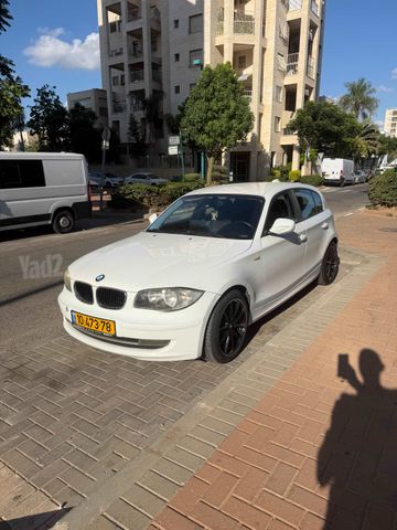 מודעת רכב ב מ וו סדרה 1
