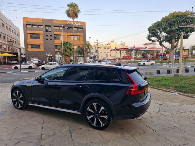 וולוו V60
