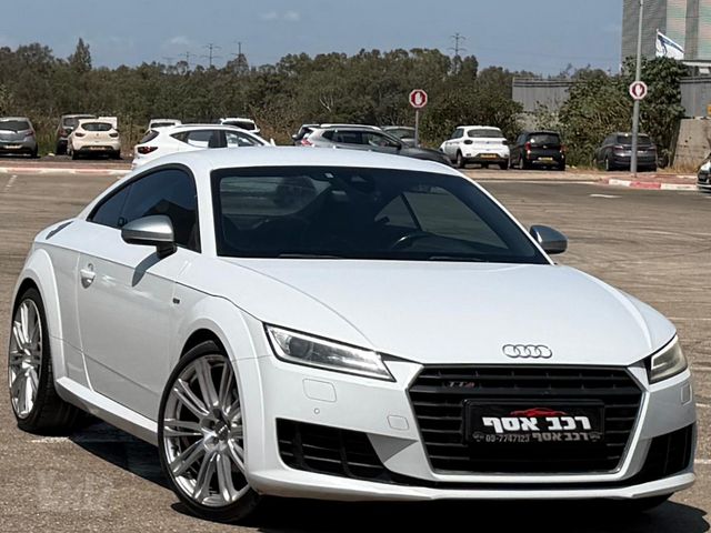 אאודי TT