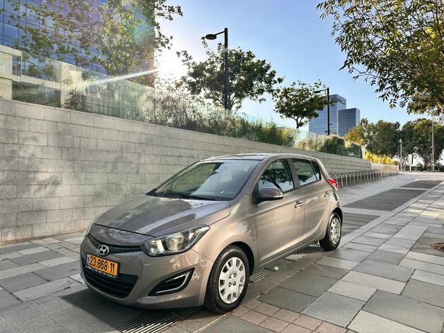 יונדאי i20