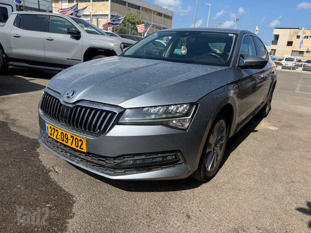 מודעת רכב סקודה סופרב