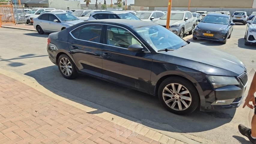 מודעת רכב סקודה סופרב