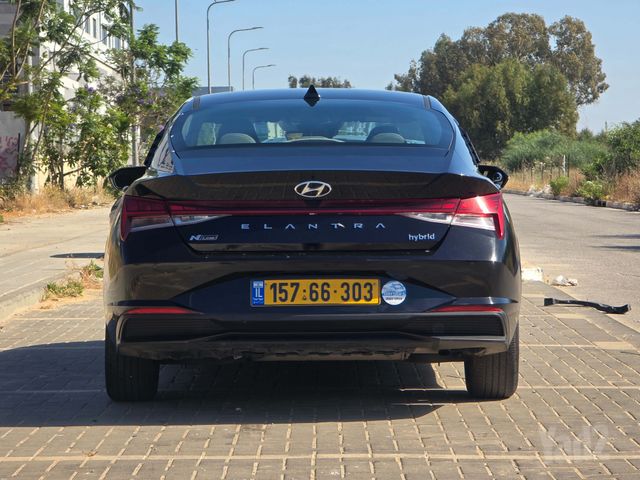 יונדאי אלנטרה