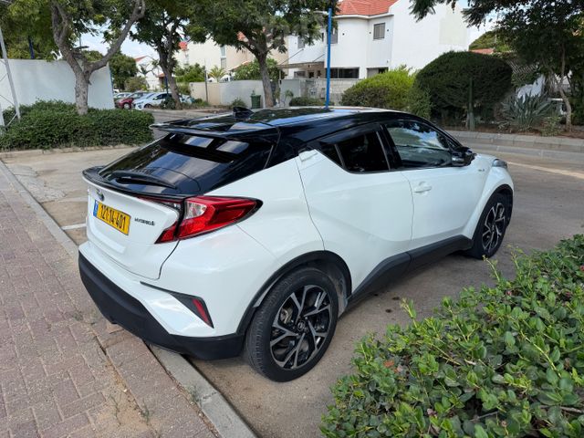 טויוטה C-HR