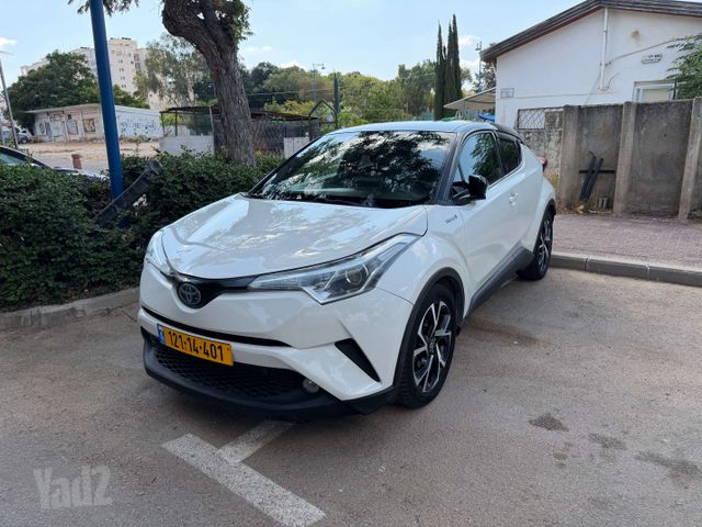 טויוטה C-HR